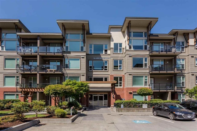 The Crossing 33538 Marshall Road Abbotsford Bc Rew