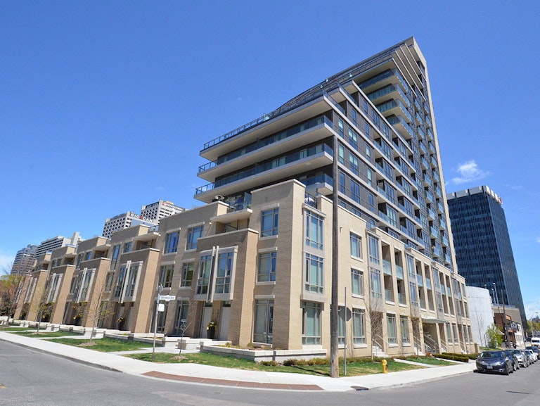 The Berwick, 60 Berwick Avenue Toronto, ON REW The Berwick, 60 Berwick Avenue Toronto, ON REW