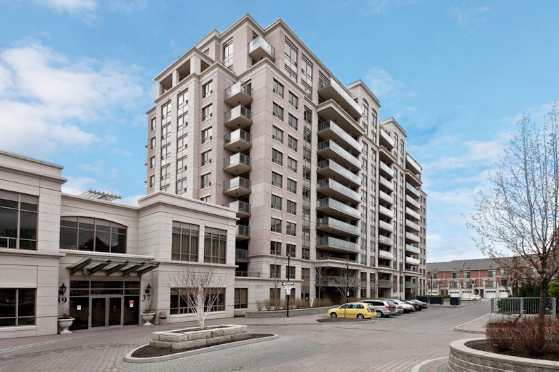 Parkview Towers, 37 Galleria Parkway Markham, ON REW