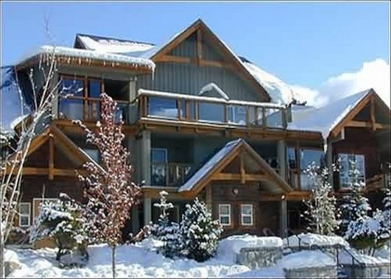 Glacier's Reach, 4388 Northlands Boulevard Whistler, BC REW