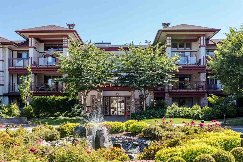 St. Andrews, 16421 64th Avenue Surrey, BC REW