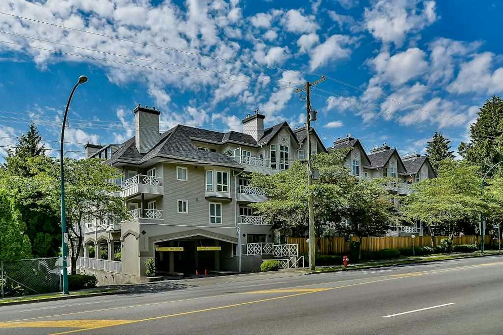 Sherwood Green, 9979 140 Street Surrey, BC REW