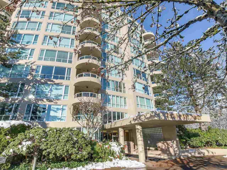 Roche Point Tower, 995 Roche Point Drive North Vancouver, BC REW