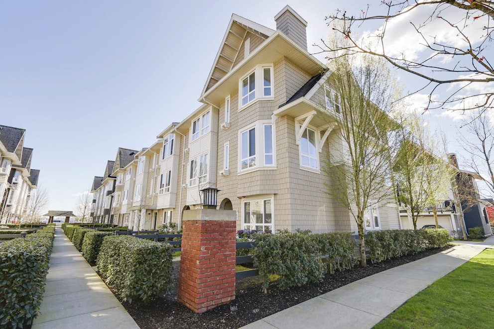 Links, 2418 Avon Place Port Coquitlam, BC REW