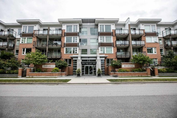 Cambridge Park, 9500 Odlin Road Richmond, BC REW