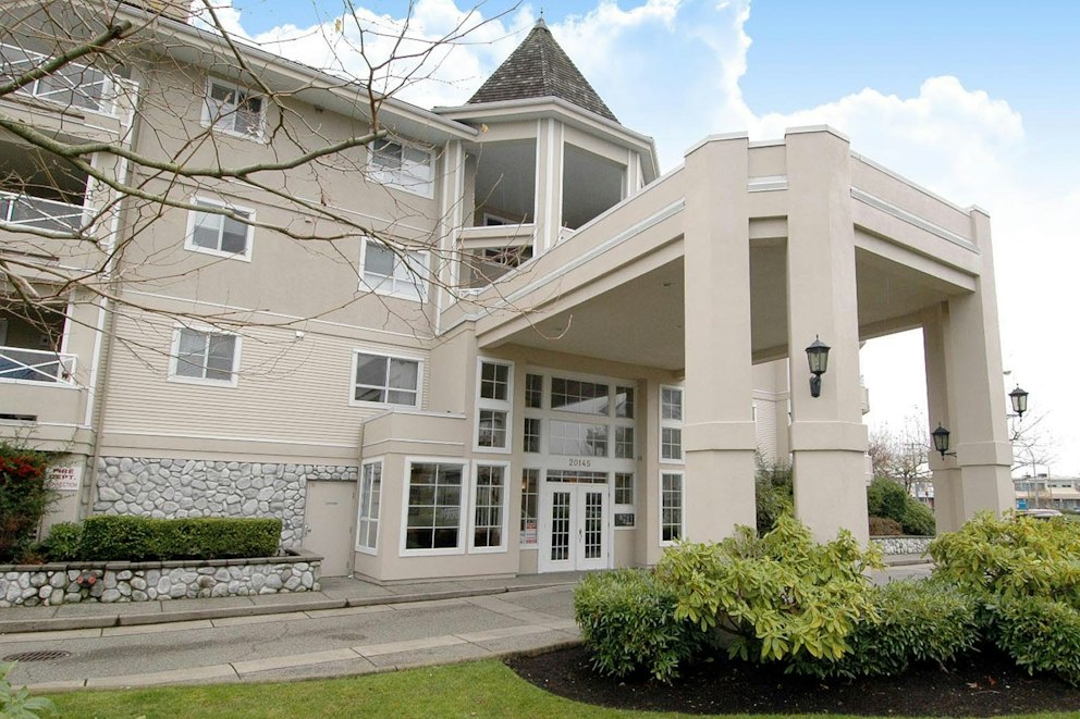 Blackberry Lane, 20145 55a Avenue Langley, BC | REW