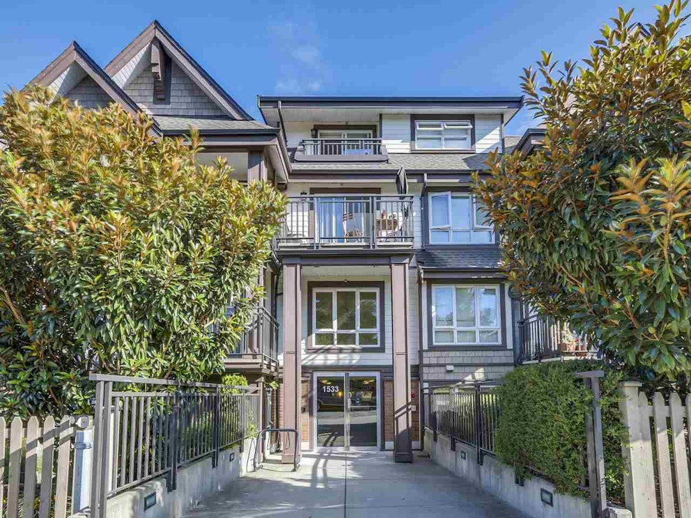 Credo, 1533 8th Avenue East Vancouver, BC REW