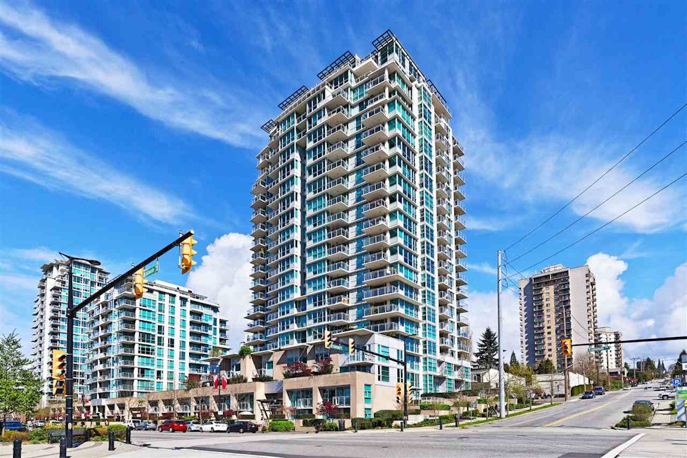 Esplanade At The Pier, 188 Esplanade Street East North Vancouver, BC REW