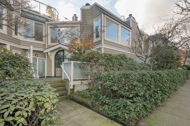 Fairview Place, 1100 6th Avenue West Vancouver, BC REW