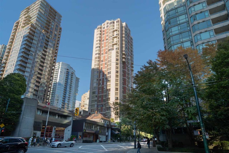 Jardine's Lookout, 867 Hamilton Street Vancouver, BC | REW