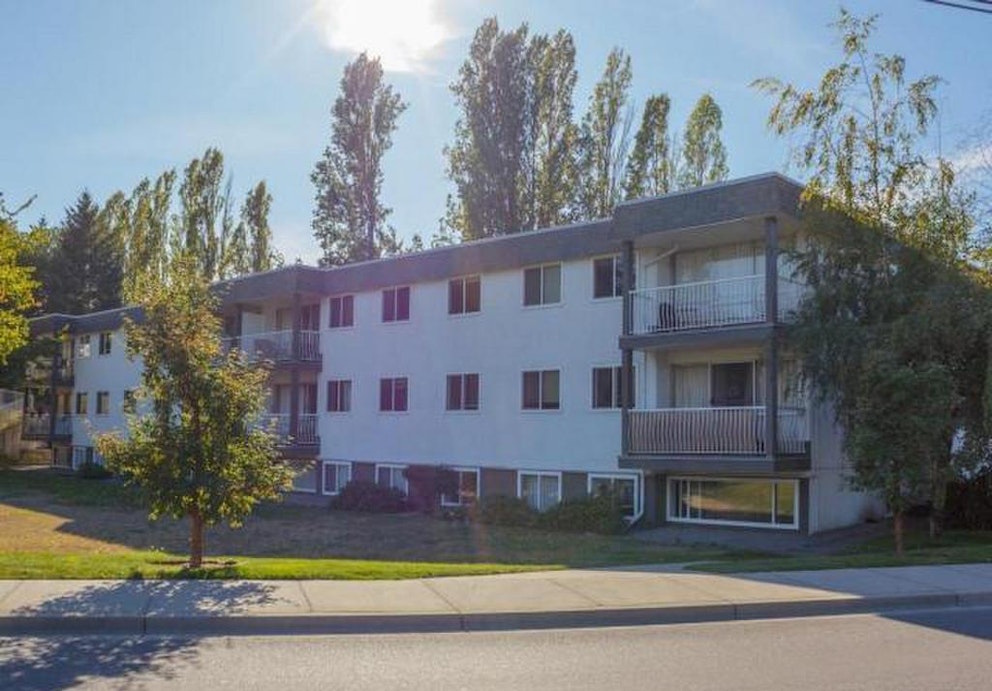 Bowen Terrace 1, 1097 Bowen Road Nanaimo, BC REW