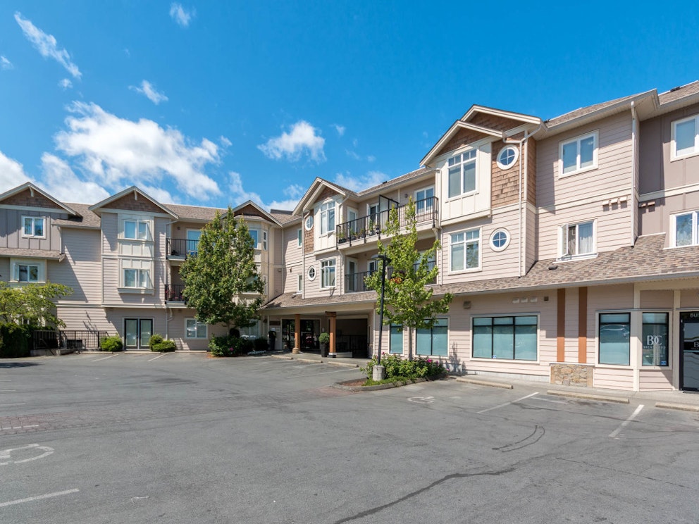Carriage Pointe, 7088 West Saanich Road Central Saanich, BC REW