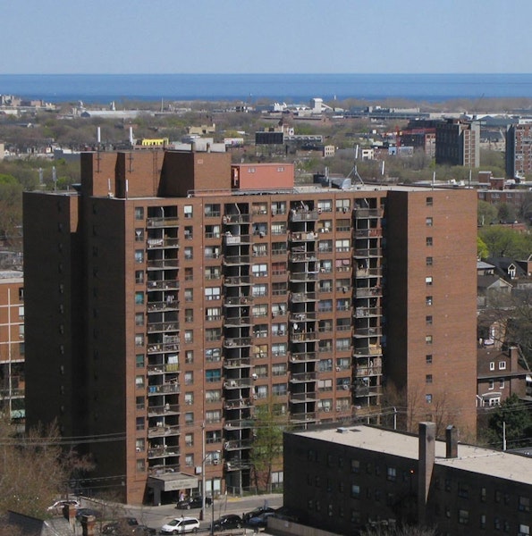 Winchester Square, 55 Bleecker Street Toronto, ON REW