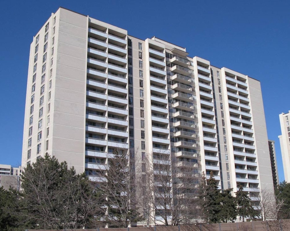 Elmridge Apartments, 140 Elm Ridge Drive Toronto, ON REW
