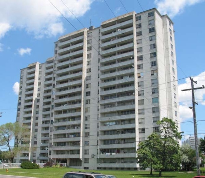 Northgate Towers, 2801 Jane Street Toronto, ON REW