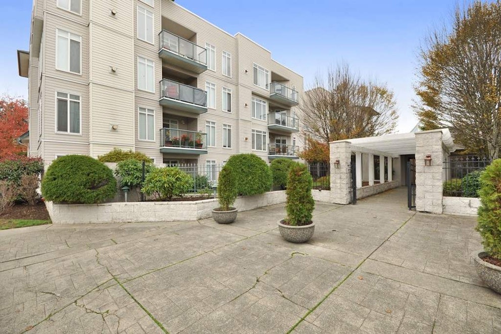 Arbour Court, 32075 Ferguson Way Abbotsford, BC REW