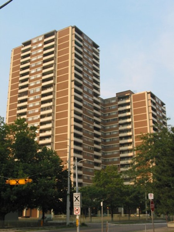 444 Lumsden Avenue, 444 Lumsden Avenue Toronto, ON REW