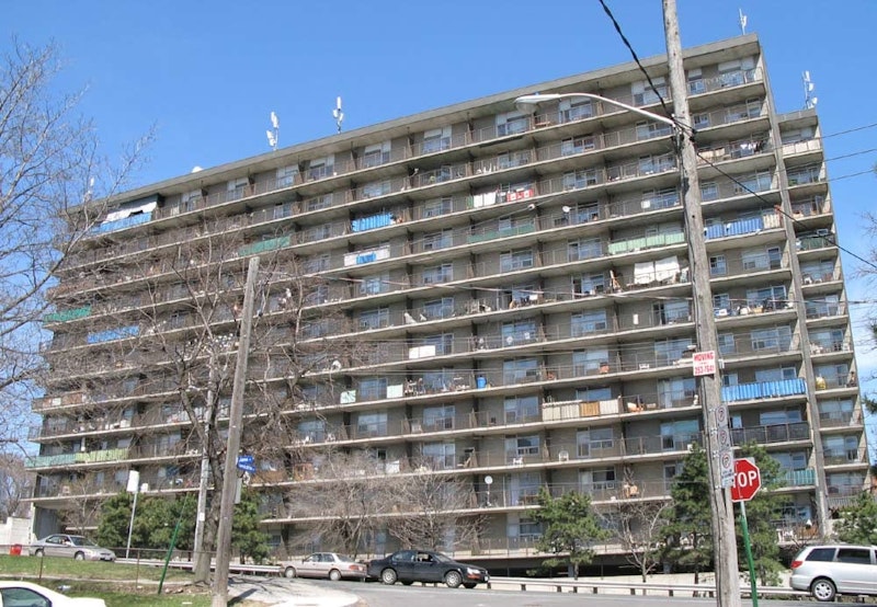 Outlook Manor, 55 Outlook Avenue Toronto, ON REW