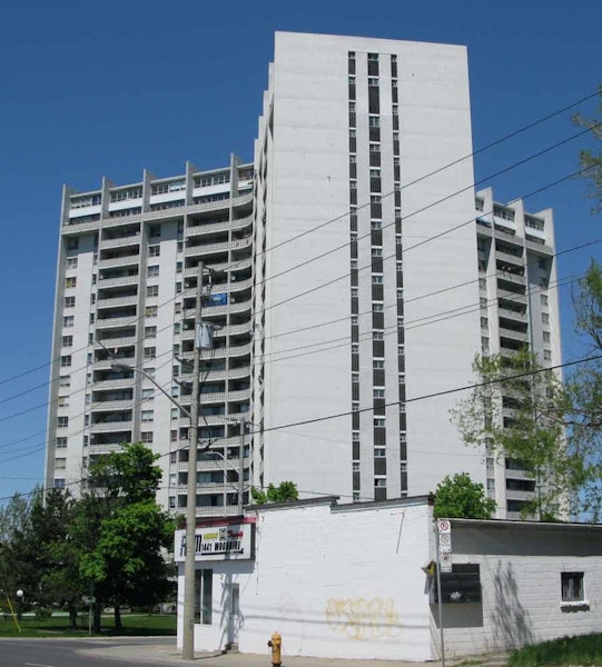 Trillium Apartments, 1501 Woodbine Avenue Toronto, ON REW