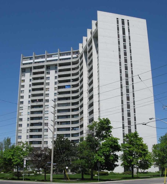 Trillium Apartments, 1501 Woodbine Avenue Toronto, ON REW