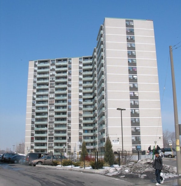 200 Woolner Avenue, 200 Woolner Avenue Toronto, ON REW