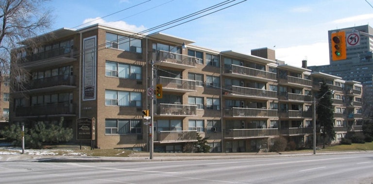 5 Elm Avenue, 5 Elm Avenue Toronto, ON REW