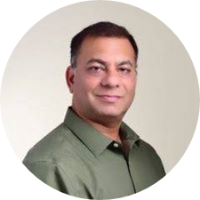 Joey Walia, Real Estate Agent